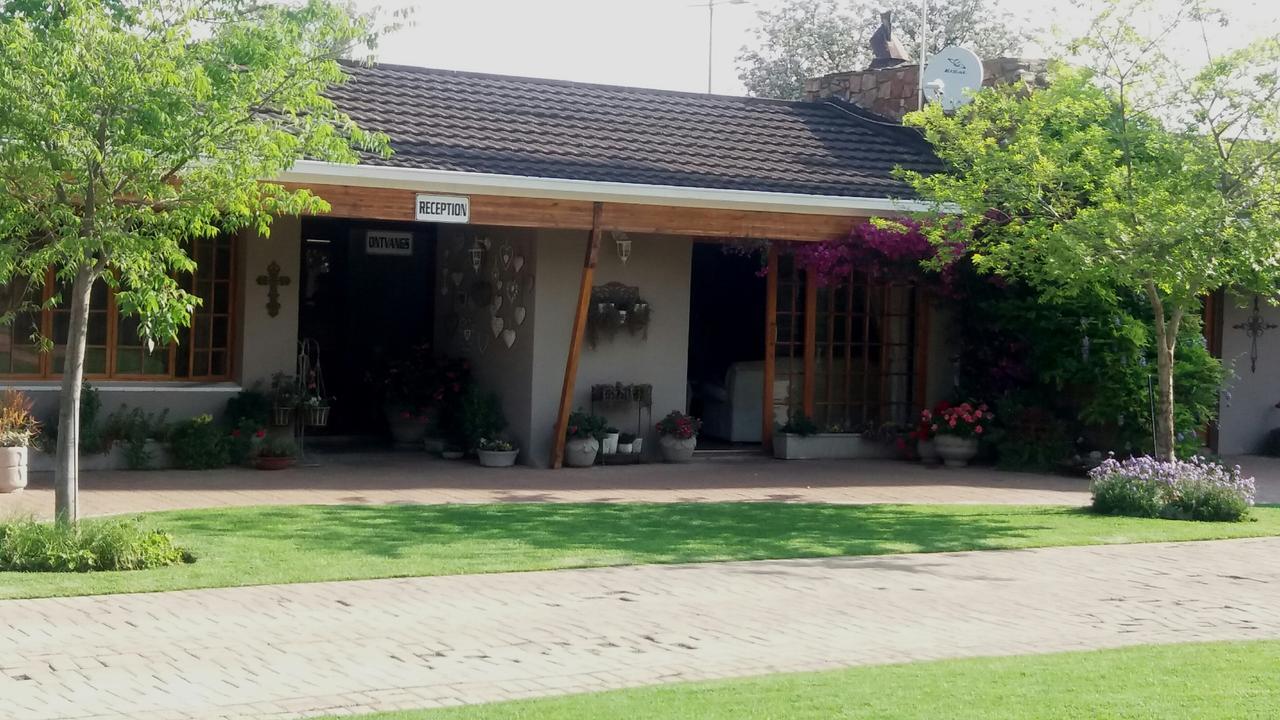 Vryburg Lavender Lodge מראה חיצוני תמונה